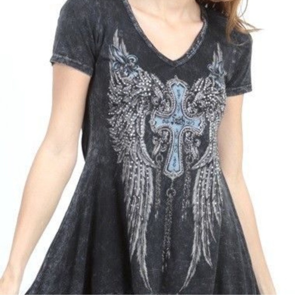 Y2K Grunge Rhinestone Cross Wings Tunic Top Acid Wash Short Sleeve Size Medium - Picture 7 of 15